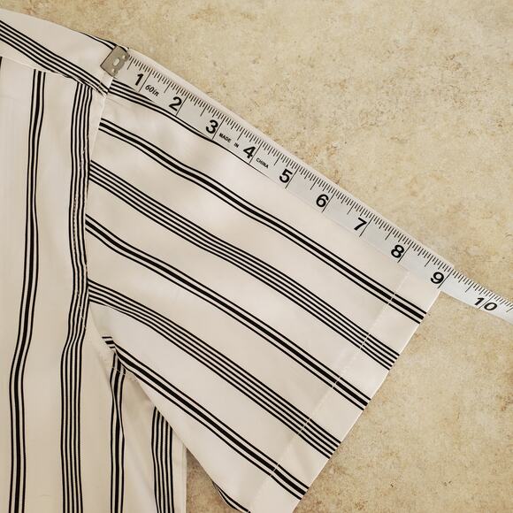 League of Rebels Barrington SS Striped Button-down Shirt Size M - Picture 7 of 7